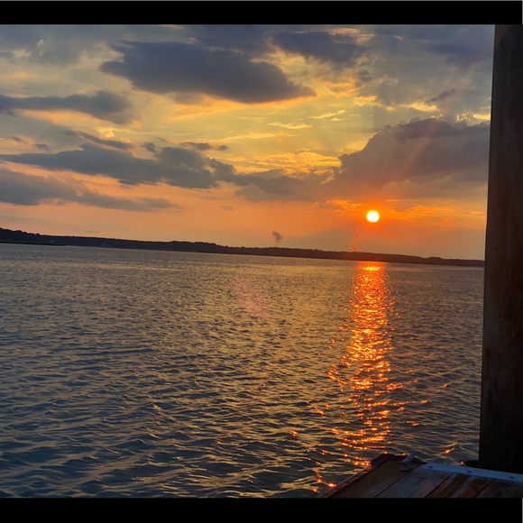 Meet your Posher, Tracy - Picture 2 of 2